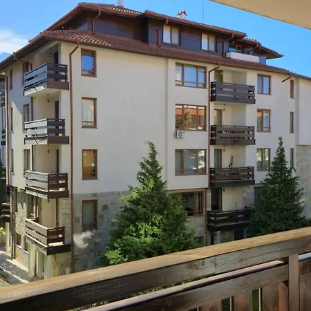 Luxury Designer I Meters To Gondola Lift I Sleeps 6 I Pool & Parking I * بانسكو