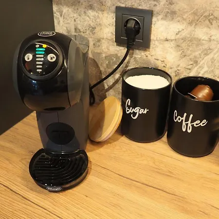 Lägenhet Luxury Designer I Meters To Gondola Lift I Sleeps 6 I Pool & Parking I