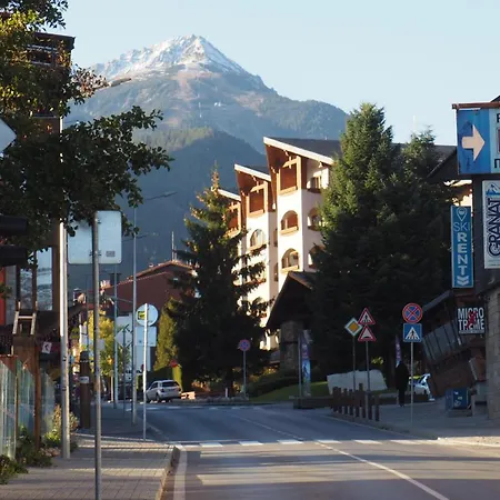 Lägenhet Luxury Designer I Meters To Gondola Lift I Sleeps 6 I Pool & Parking I Bansko